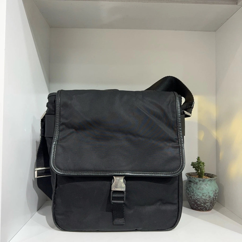 PRADA Letter Logo Nylon Shoulder Crossbody Bag For Women Black
