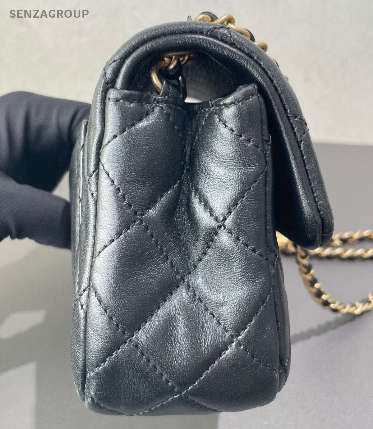 Chanel Classic Flap Mini Lambskin Chain Shoulder Bag Crossbody Black Gold Women