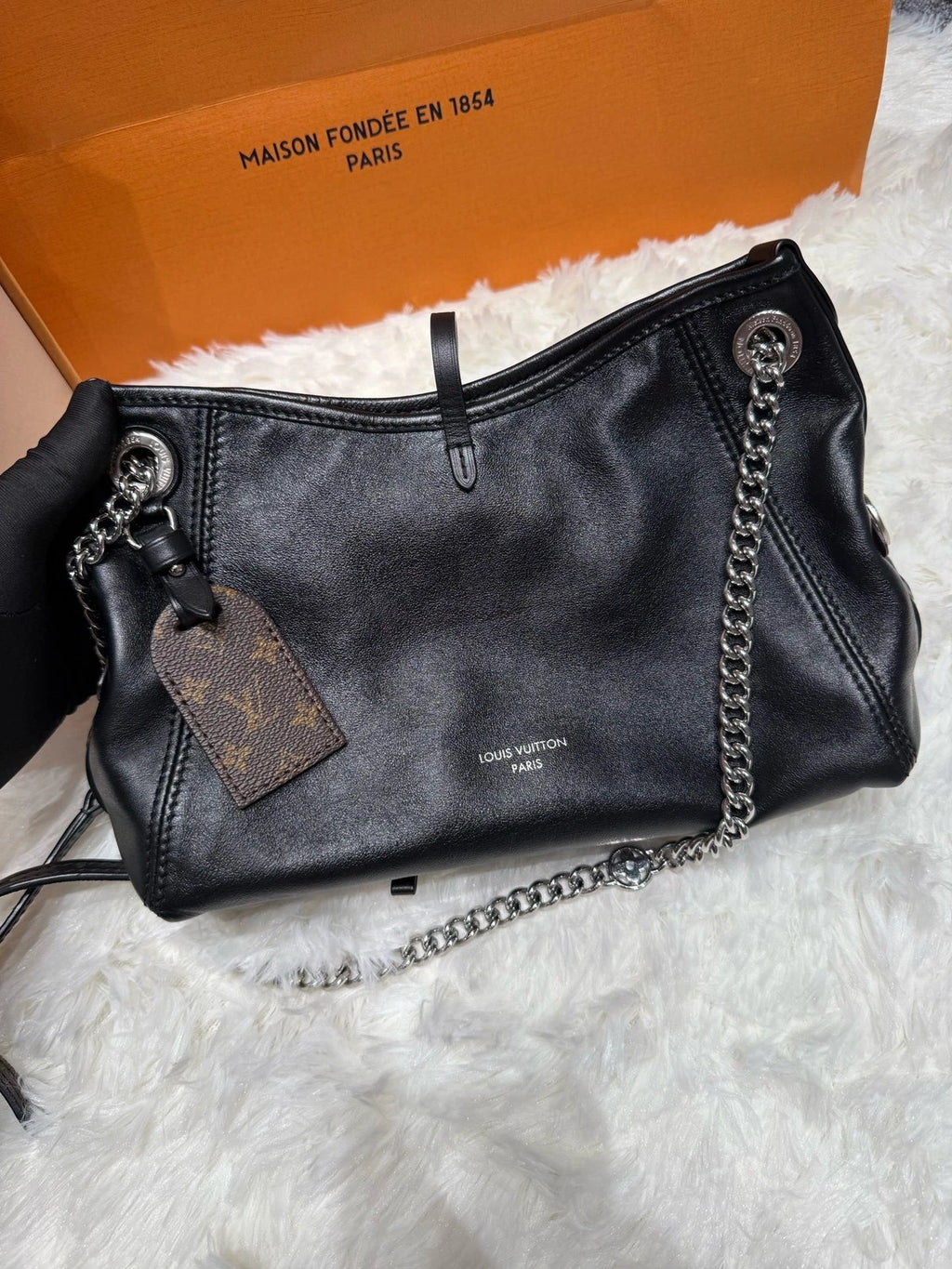 Louis Vuitton Carryall Black Shoulder Bag Tote Bag Excellent