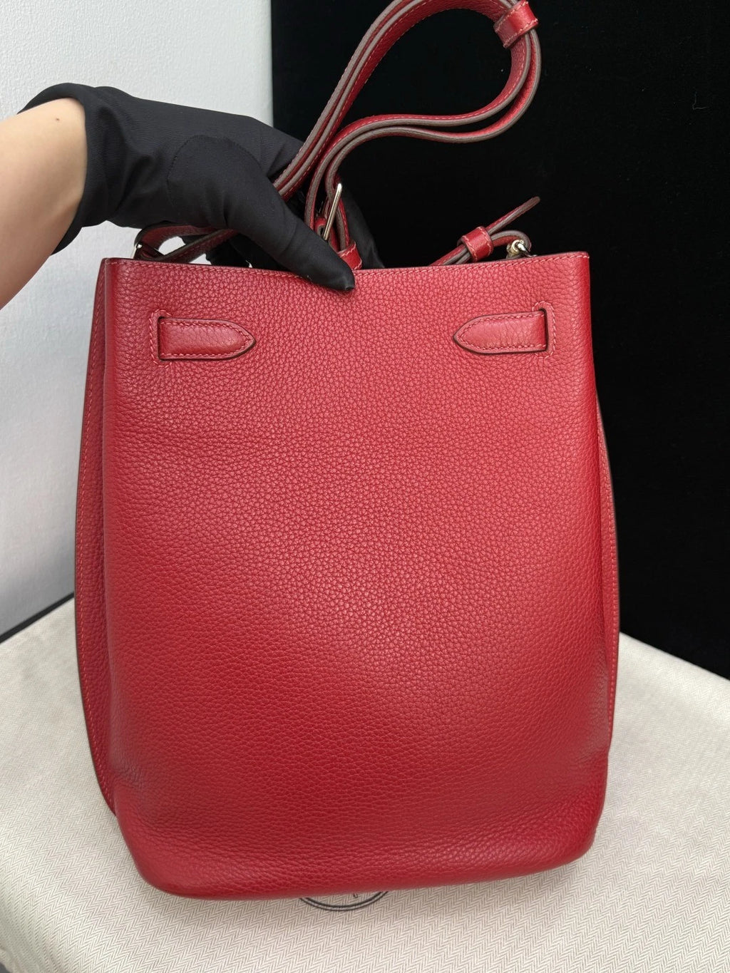 Good Condition Hermes So Kelly22 Shoulder Bag Red Silver Hardware
