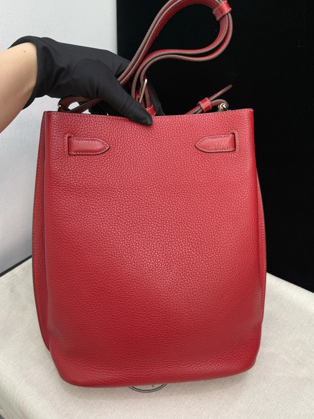 Good Condition Hermes So Kelly22 Shoulder Bag Red Silver Hardware