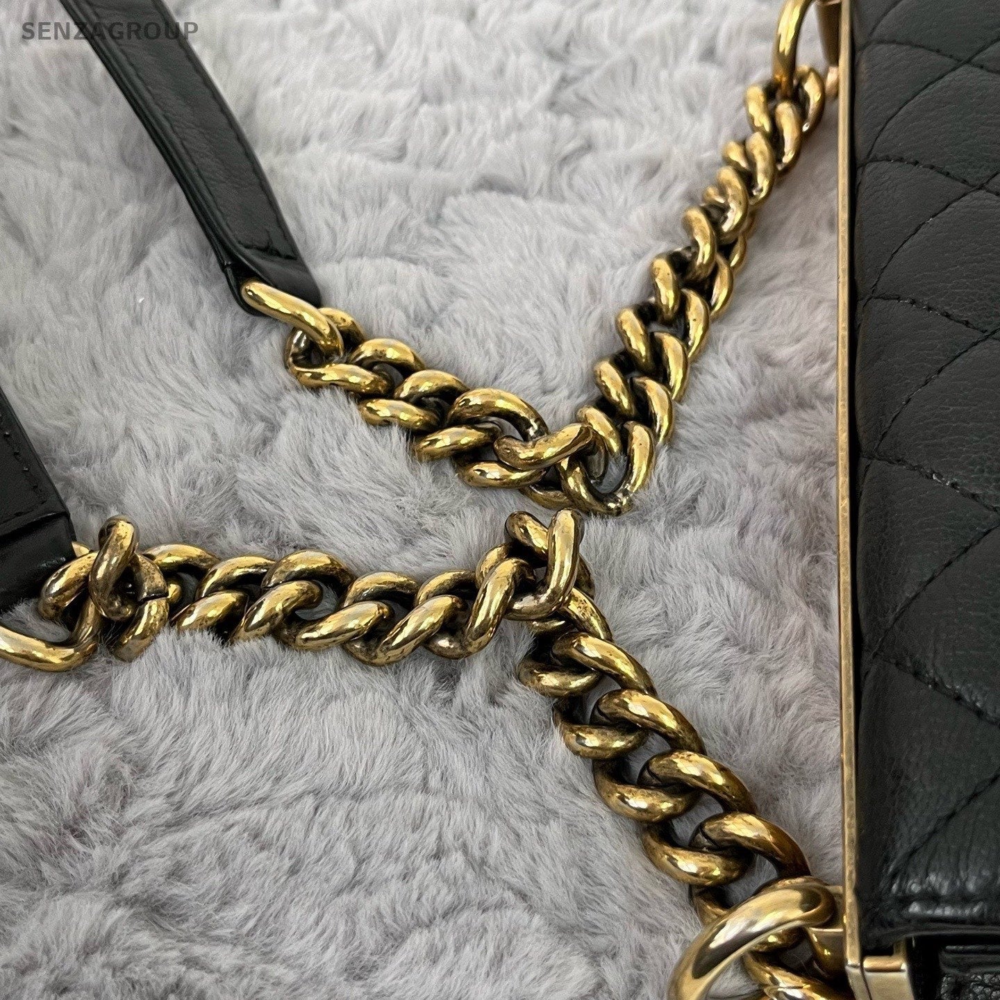 Chanel Diamond Chain Black Gold Shoulder Bag Crossbody Women Classic Designer