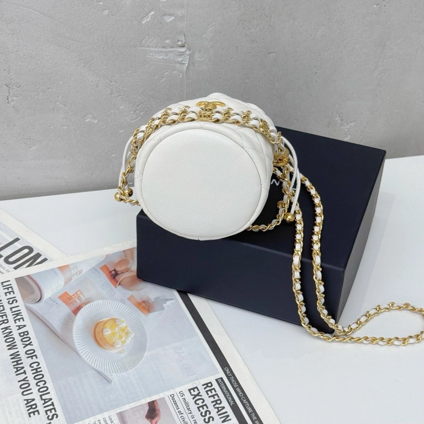CHANEL White Mini Leather Bucket Crossbody Bag For Women