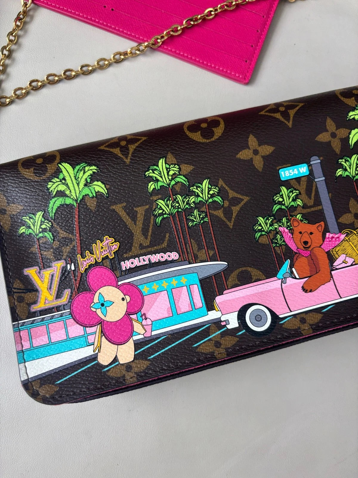 Excellent Louis Vuitton Hollywood XMAS Pochette Felicie Monogram Shoulder Bag
