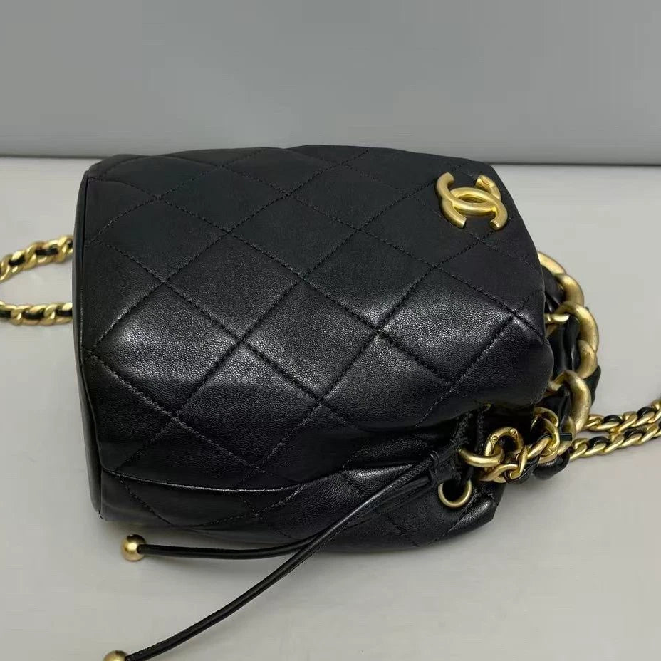 Chanel Diamond Chain Bucket Top Handle Crossbody Black Gold Women Classic