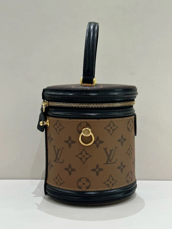 Louis Vuitton Canvas Chip Bucket Handbag For Women