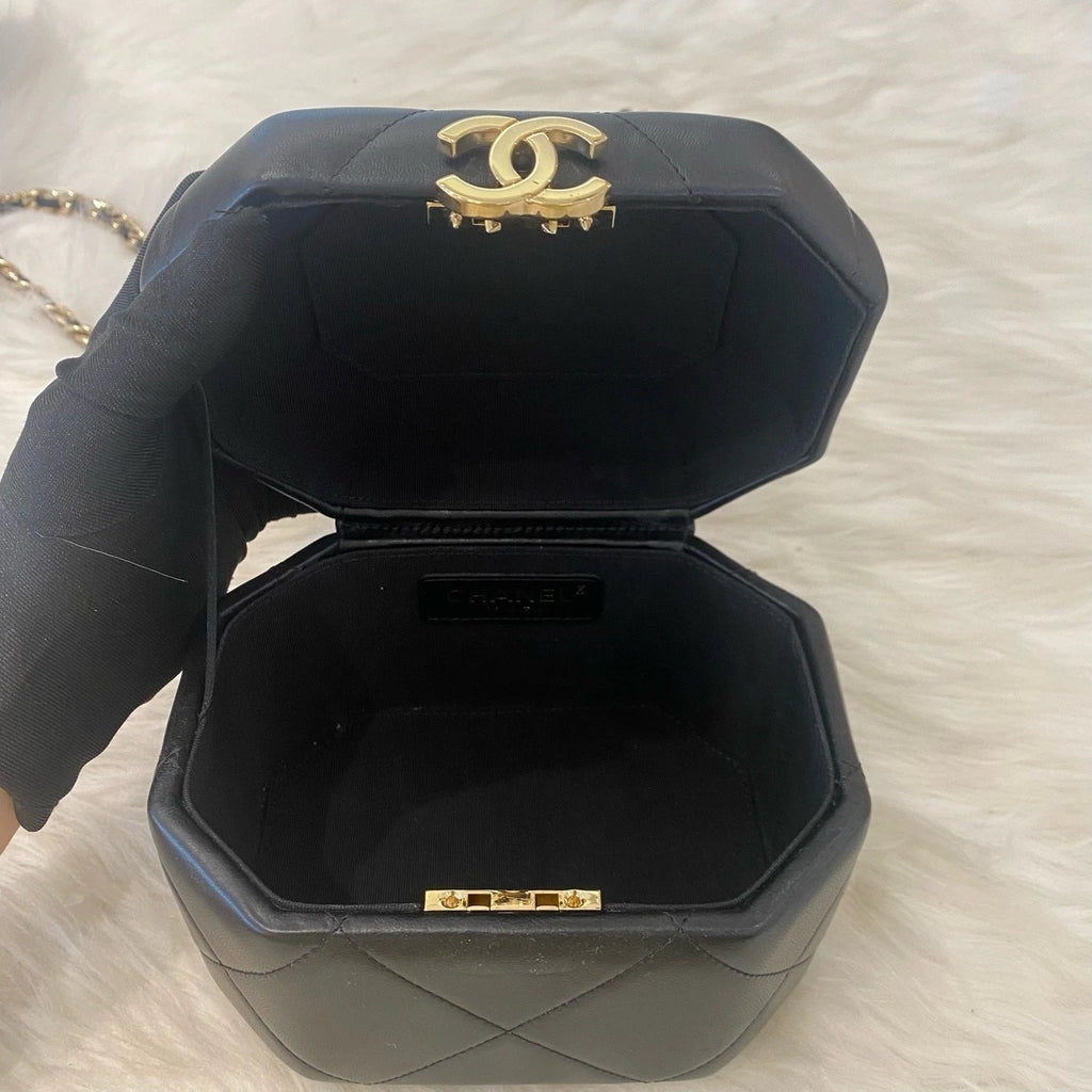 Chanel Moonlight Box Chain Shoulder Bag Black Gold Classic Women's