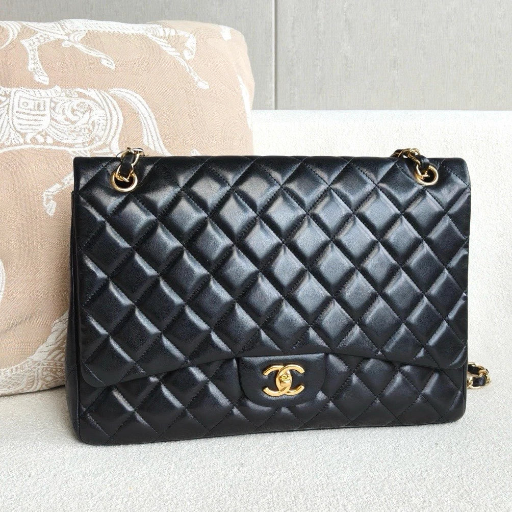 Chanel Classic Flap Maxi Lambskin Chain Shoulder Bag Black Gold Used Women