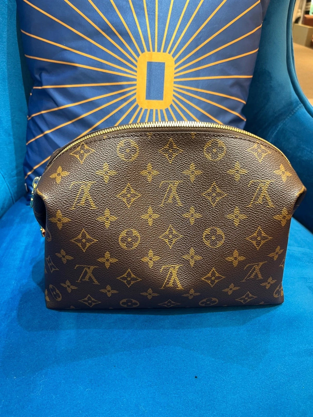 Louis Vuitton Monogram Large Canvas Cosmetic Pouch For Women