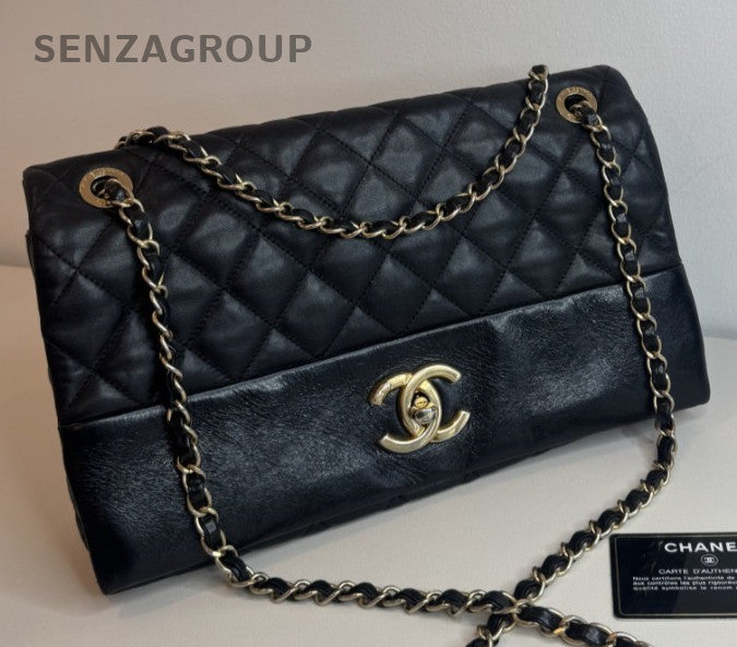 Chanel WOC Diamond Pattern Chain Shoulder Bag Crossbody Black Gold Used Women