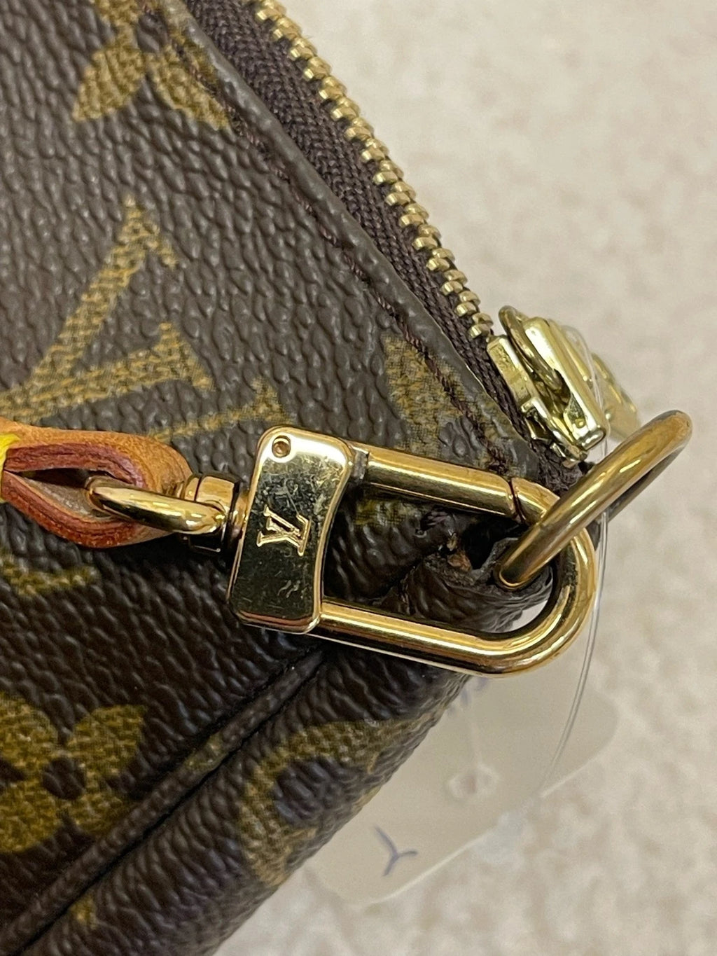 Louis Vuitton Classic Monogram Shoulder Handbag For Women