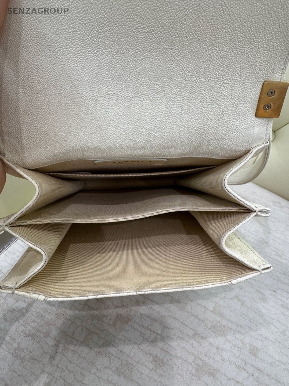 CHANEL Leboy Caviar Calfskin Chain Shoulder bag White Gold Women
