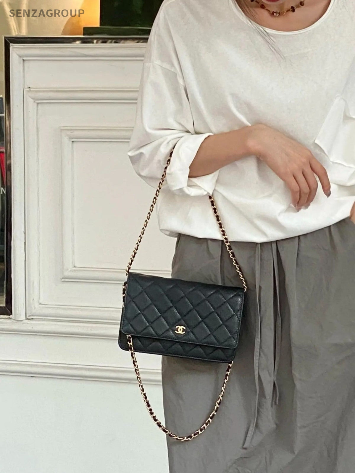 CHANEL Quilted Lambskin Crossbody Shoulder Bag Women Black