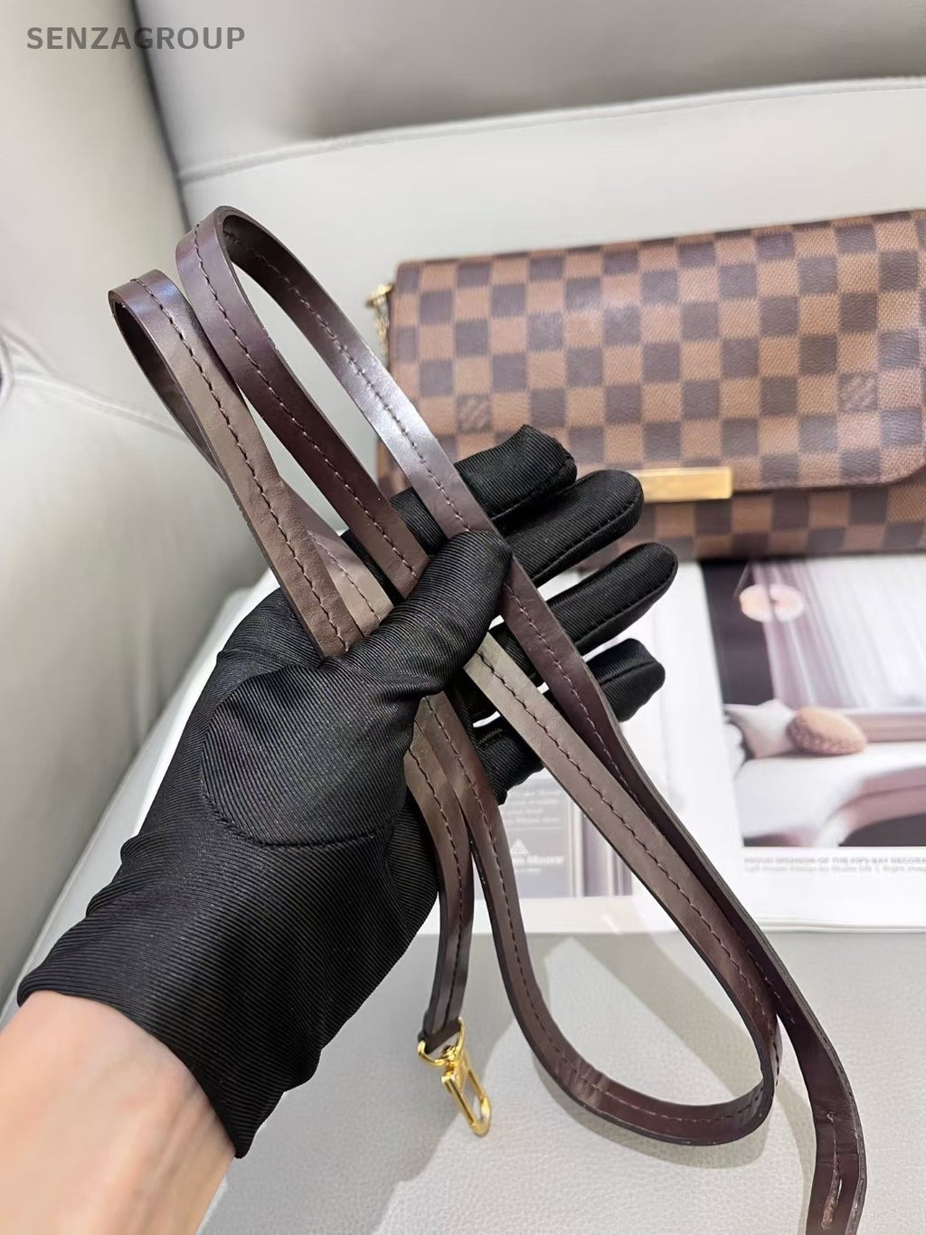 Louis Vuitton Favourite MM Damier Ebene Chain Shoulder bag Crossbody Women
