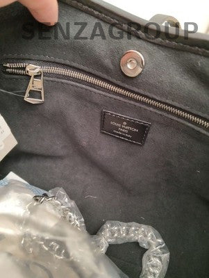 Louis Vuitton Black Silver Leather Carryall PM Shoulder Bag - Classic Women's