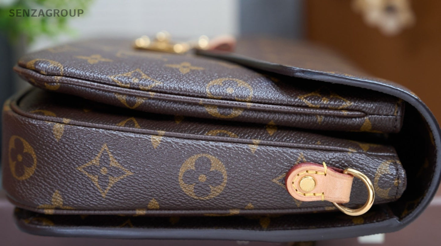 Louis Vuitton Monogram Messenger Bag Shoulder Crossbody Bag Women Brown