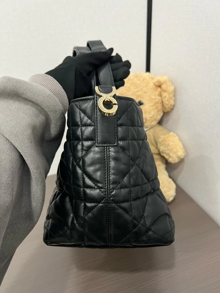 Dior Toujours Medium Black Calfskin Gold Hardware Tote Bag For Women