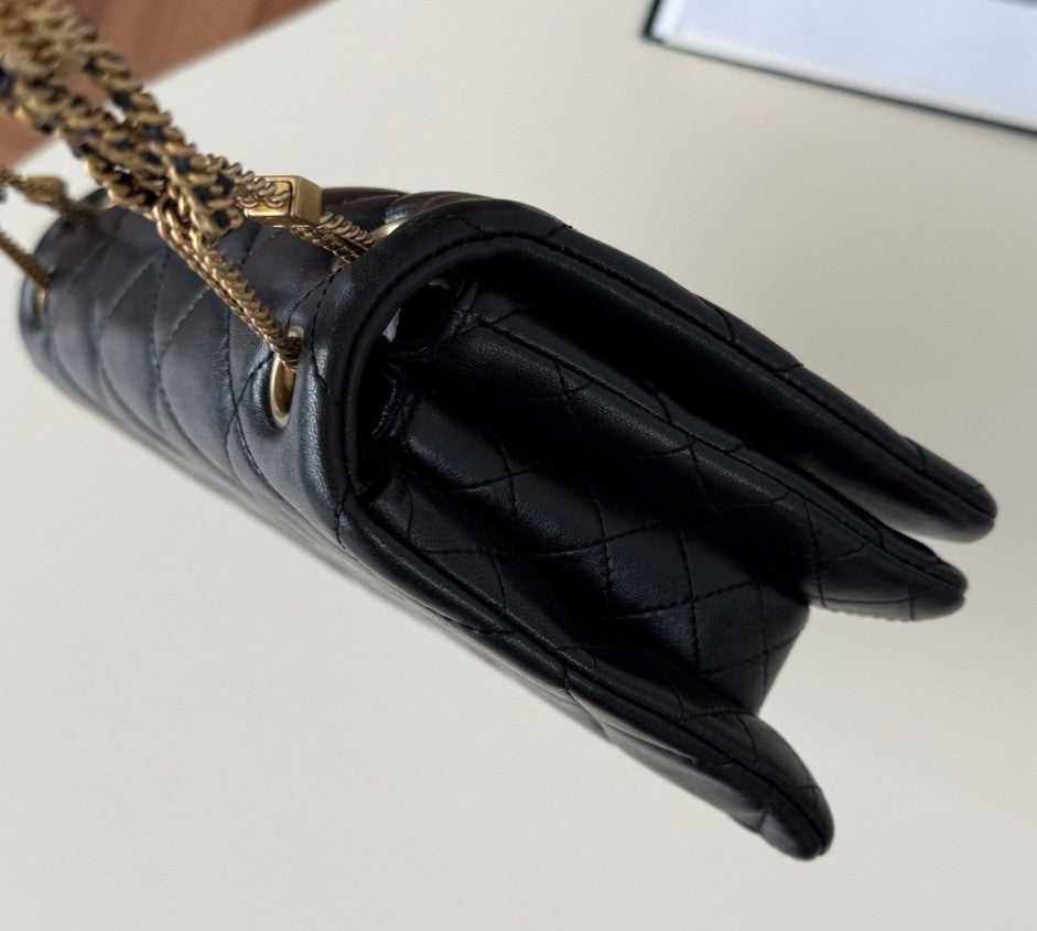 Chanel Diamond Chain 2Way Shoulder Crossbody Black Gold Women Classic Fashion