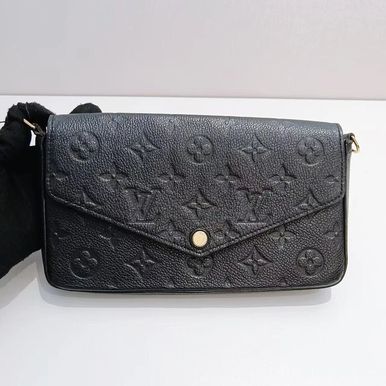 Louis Vuitton Pochette Felicie Monogram Chain Shoulder Bag Crossbody Women