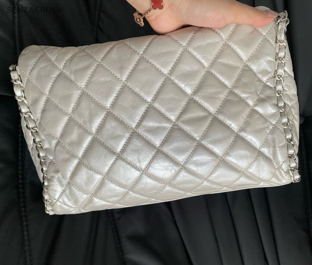Chanel Diamond Hobo Chain Shoulder Bag White Silver Used Women Classic