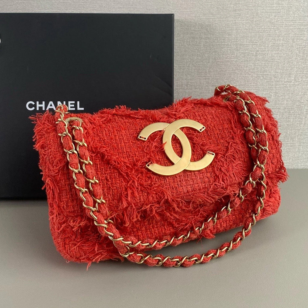 Chanel CC Logo Chain Shoulder Bag Red Gold Women Classic