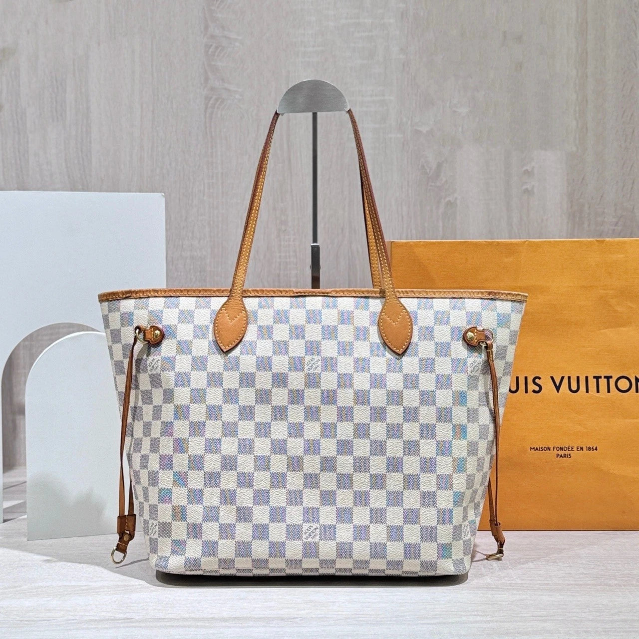 Louis Vuitton White Damier Canvas Neverfull MM Tote For Women