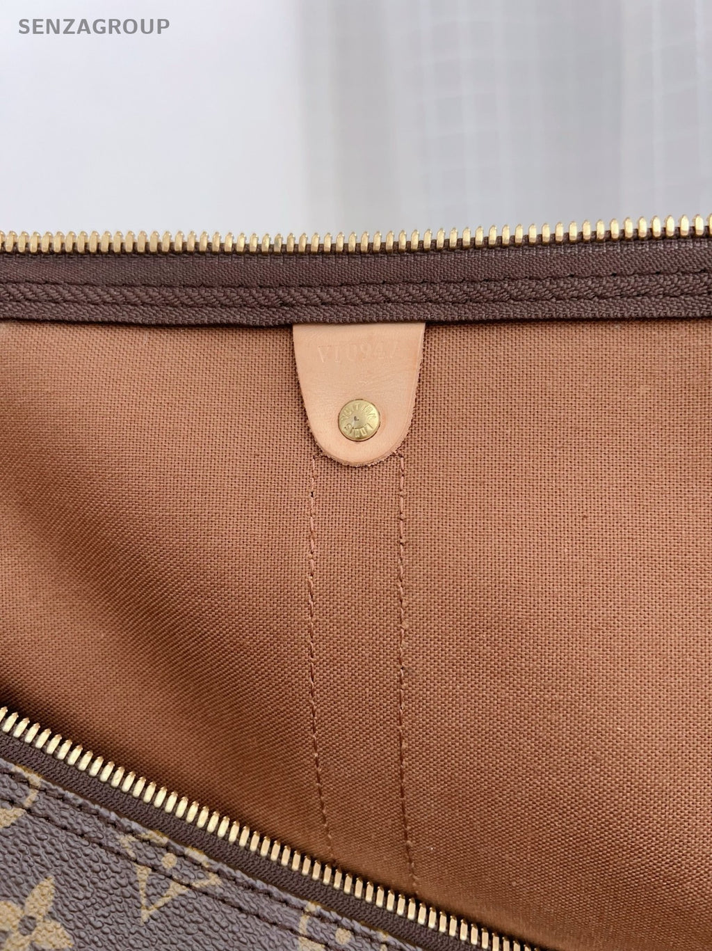 LouisVuitton Keepall 55 Monogram Shoulder Crossbody Bag Brown Travel bag