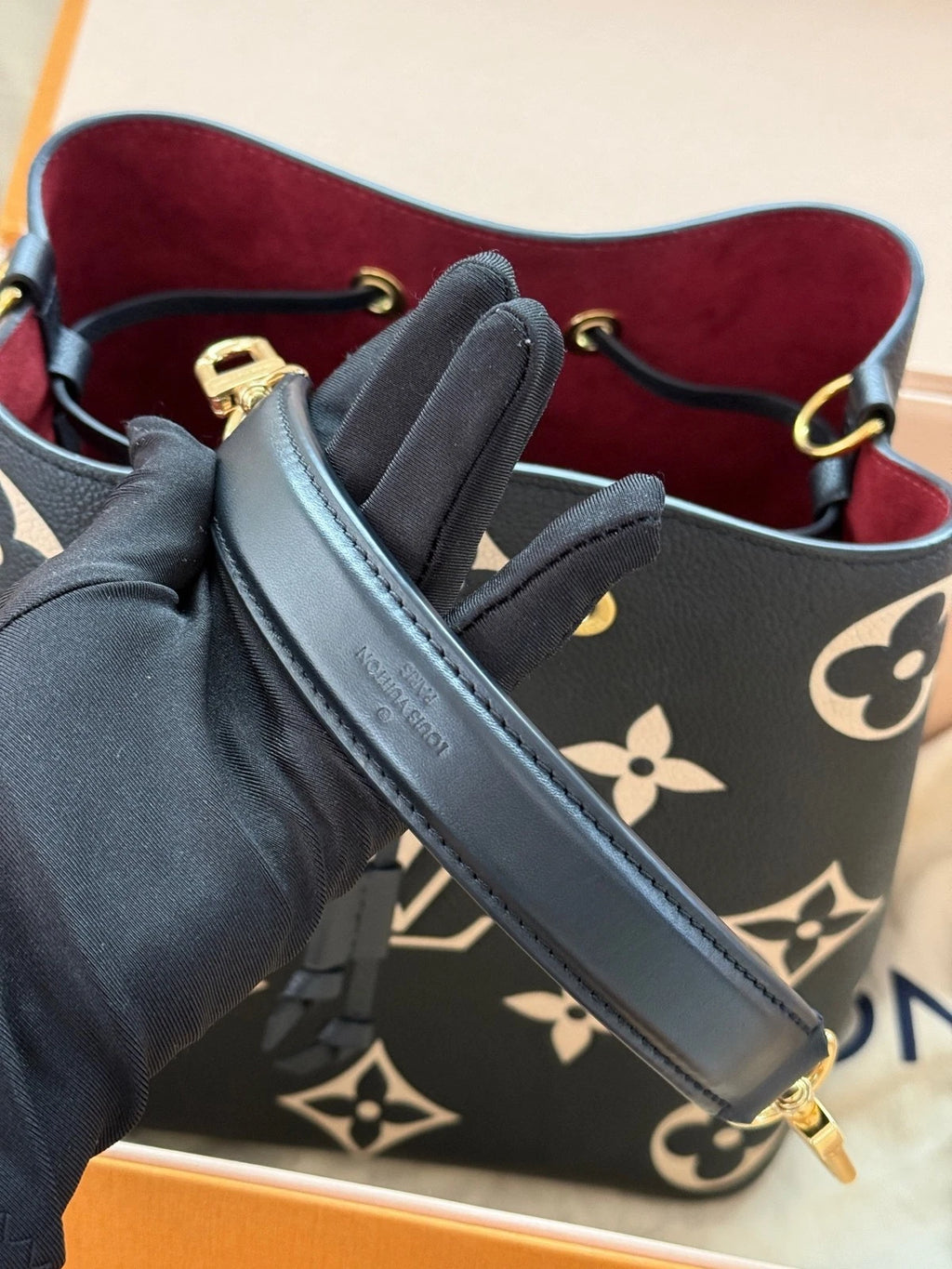 Louis Vuitton Black White Bucket Bag For Women