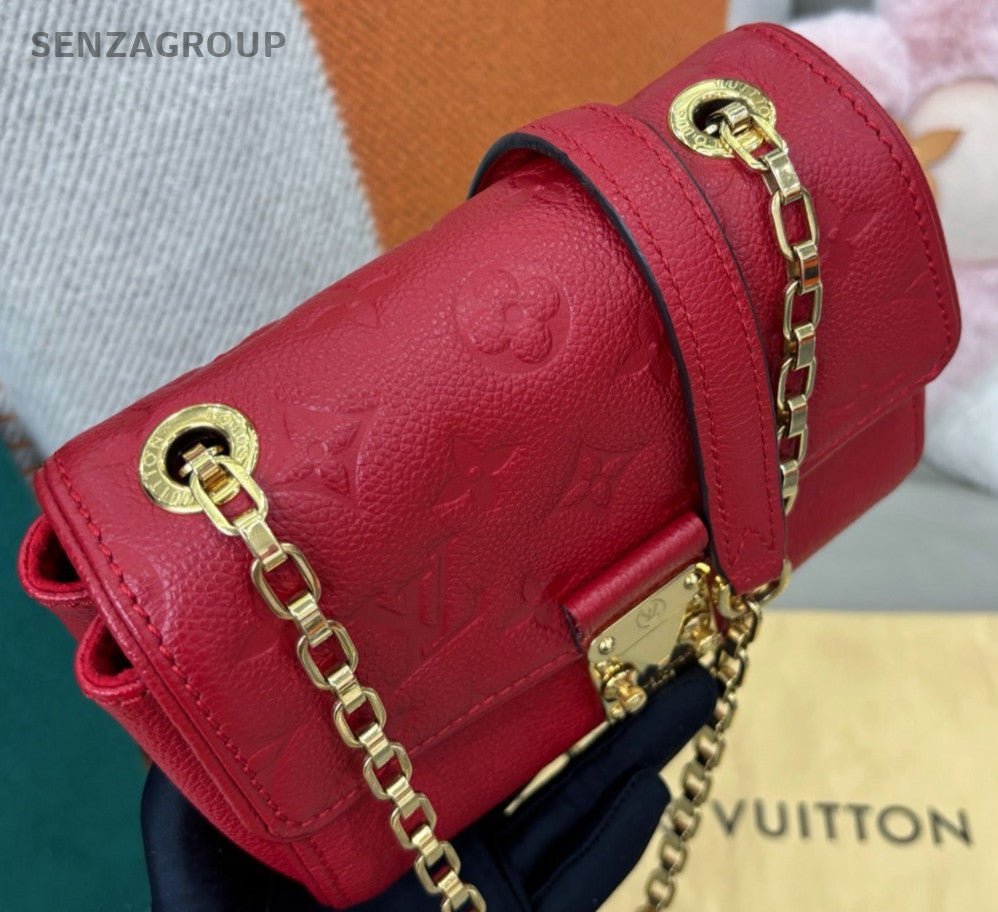 Louis Vuitton Calfskin Chain Shoulder Bag Crossbody Red Gold Used Women Classic