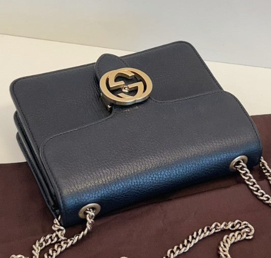 GUCCI GG Camera bag Chain Strap Black gold Top handle Crossbody bag Women