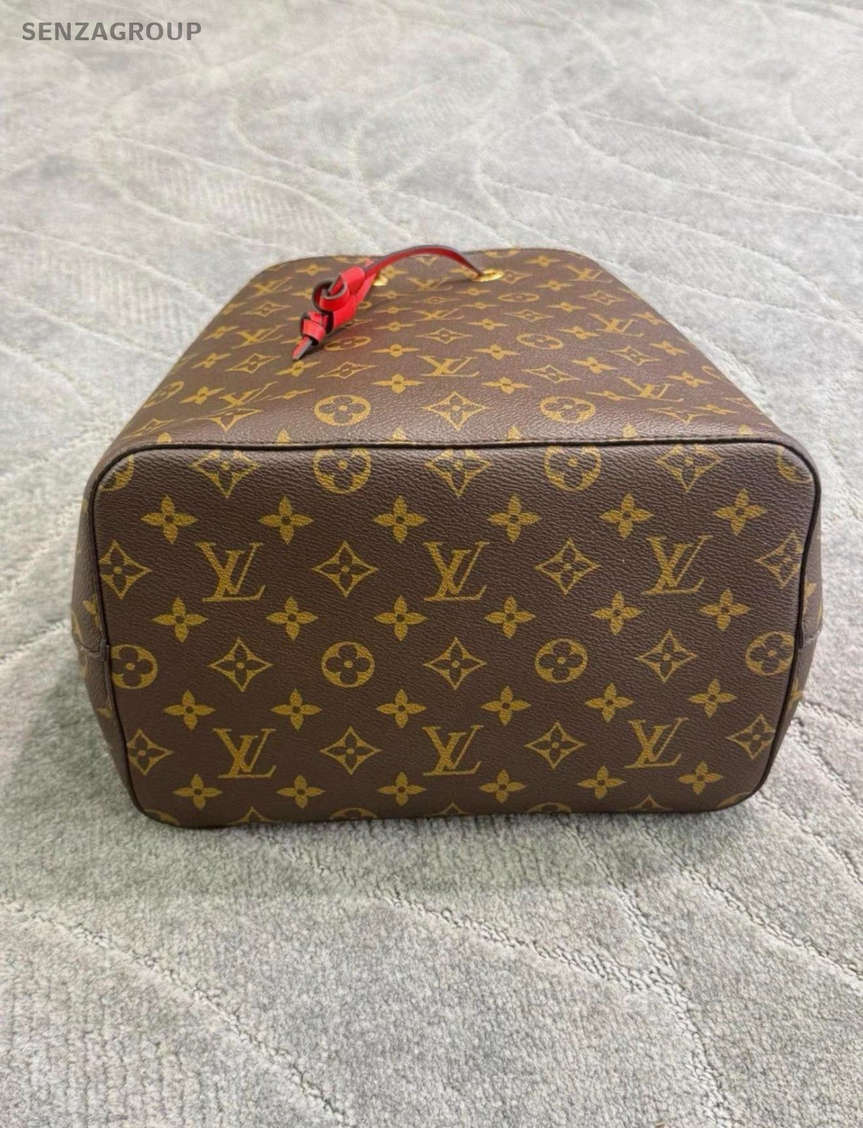 SJ0001 Louis Vuitton Bucket bag Red strap & interior Neo Noe  bucket