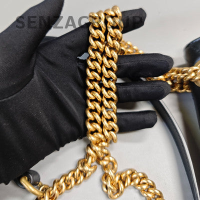 Gucci Black Gold Marmont 22 Chain Shoulder Crossbody Bag Women's Classic