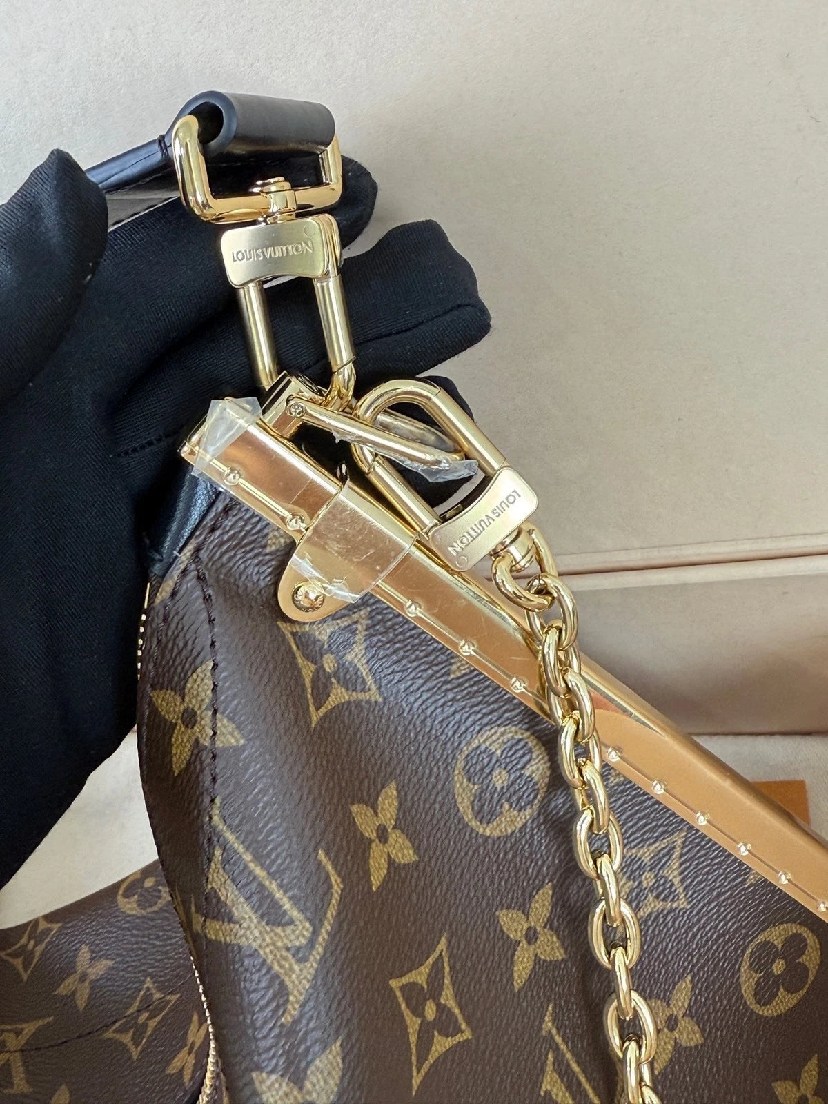 Louis Vuitton FW24 New Lucky Trunk Clutch Handbag For Women