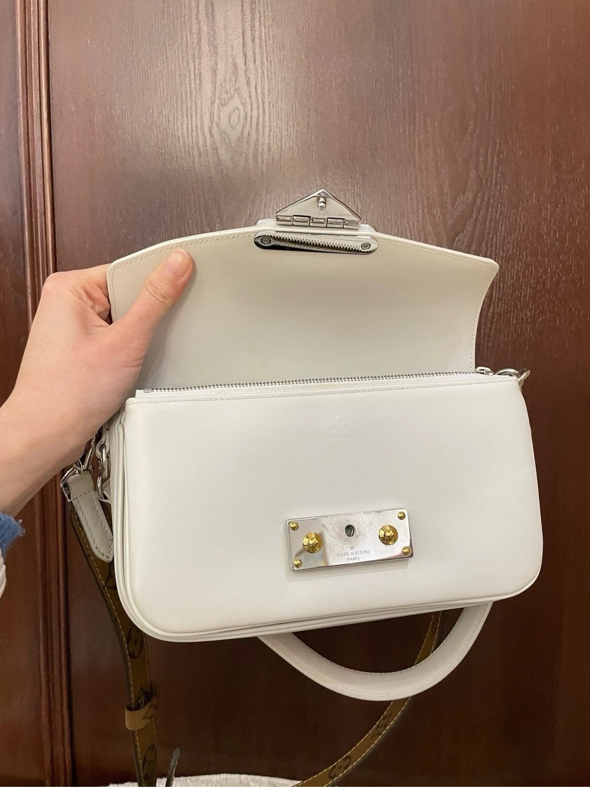 Pre-owned Louis Vuitton Swing Crossbody Shoulder Bag For Women