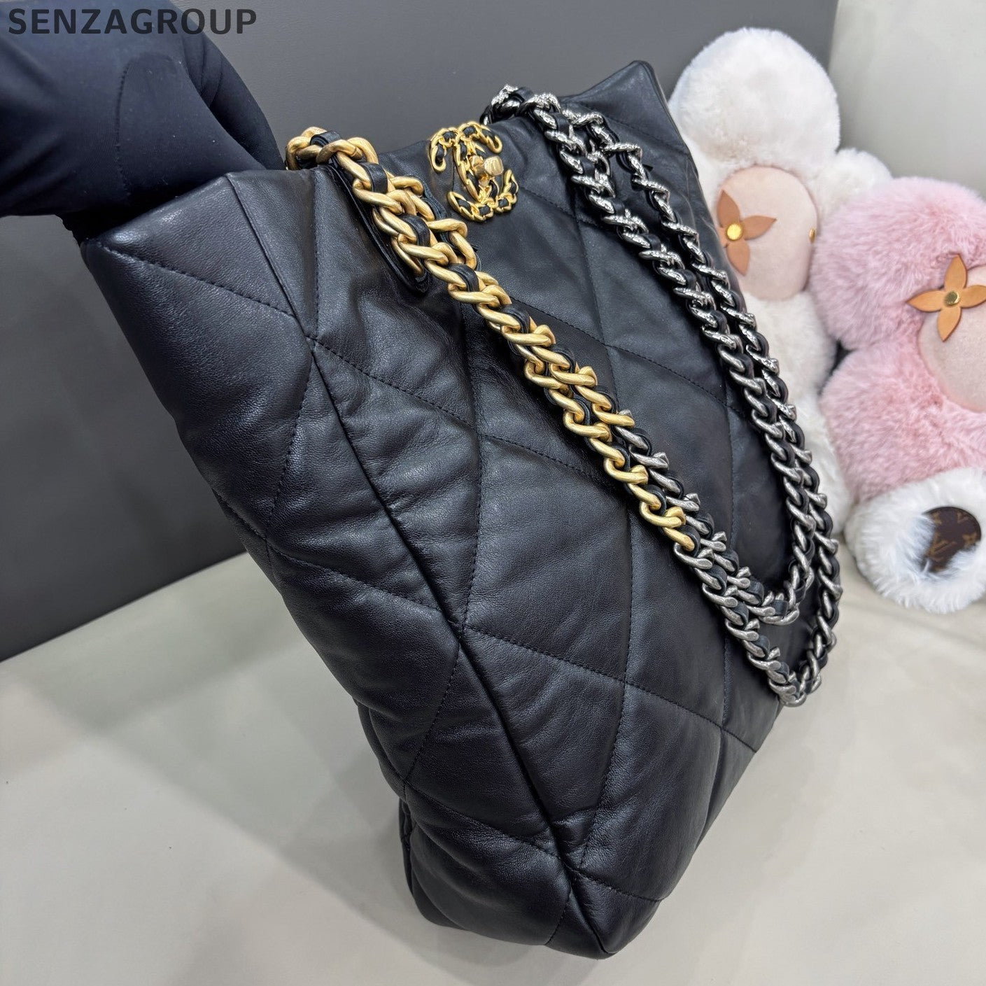 Chanel 19Bag Tote Chain Shoulder Bag Black Gold Diamond Women Classic