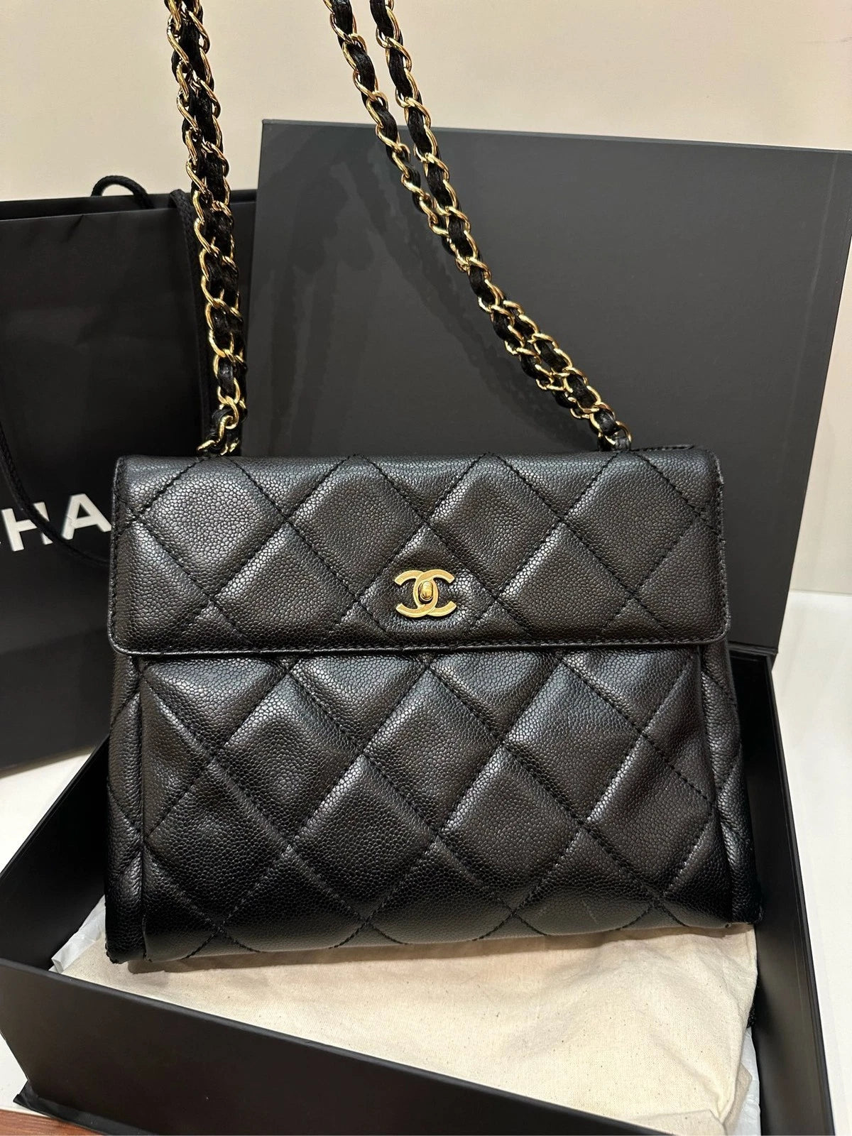 CHANEL Black Caviar Leather Messenger Chain Bag For Women