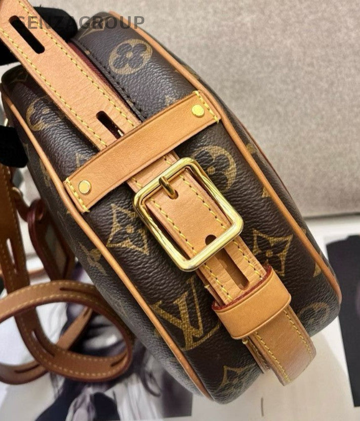 Louis Vuitton Monogram GM Shoulder Bag Crossbody Brown Gold Women Classic
