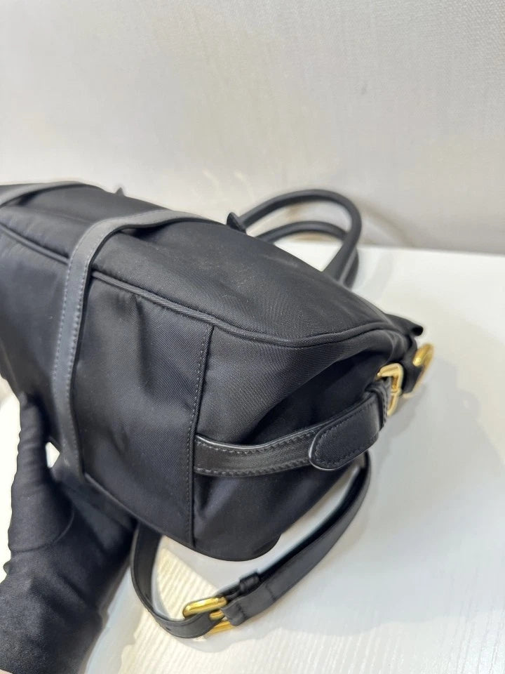 Pre-owned Prada Black Nylon Classic Handbag Women Large Capacity