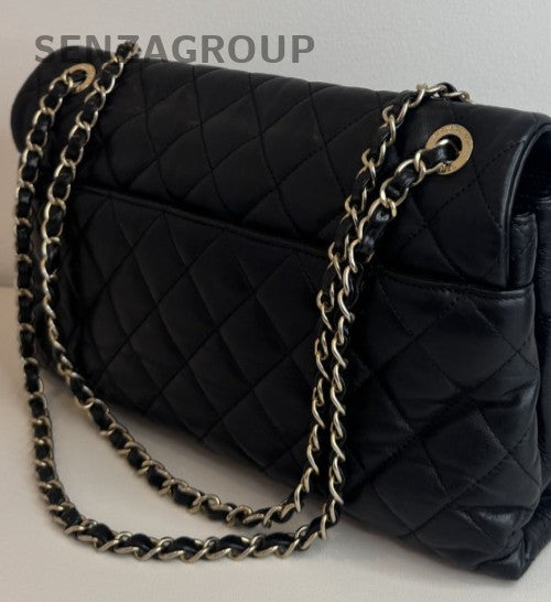Chanel WOC Diamond Pattern Chain Shoulder Bag Crossbody Black Gold Used Women