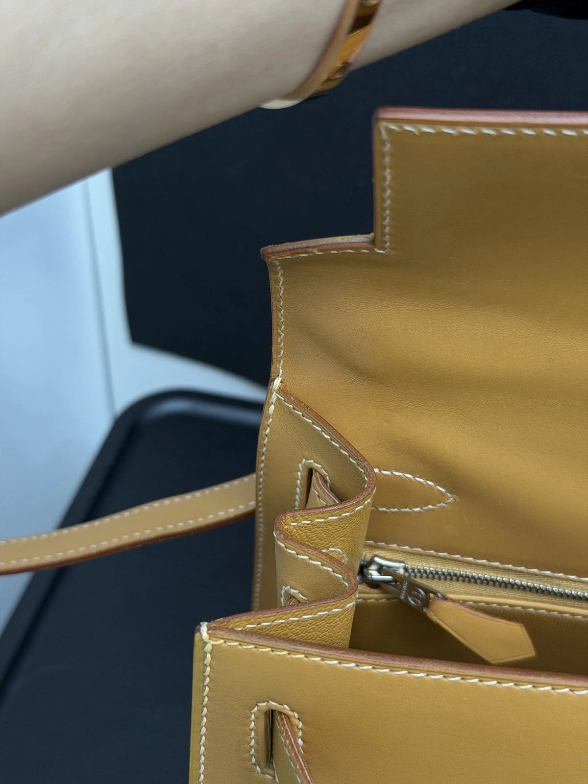 Hermes Kelly28 Top Handle Bag Crossbody Brown Used Women Classic Fashion