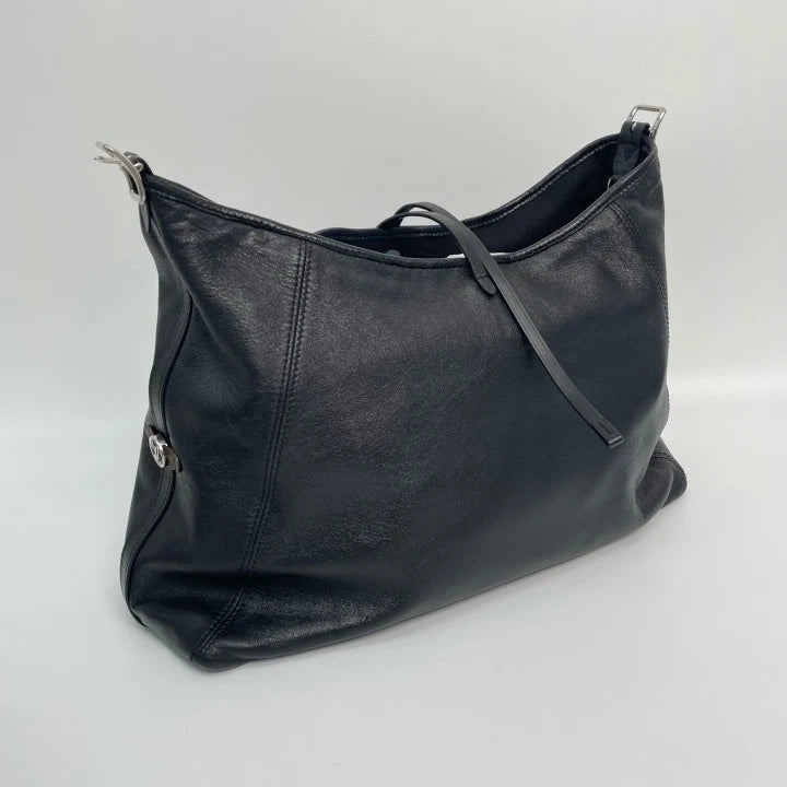 Louis Vuitton Carryall Cargo MM Lambskin Shoulder Crossbody For Women