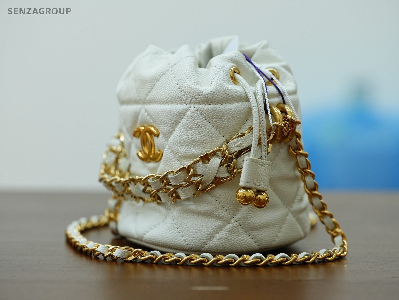 CHANEL Caviar CC Bucket mini Chain Shoulder bag Women White Gold Drawstring