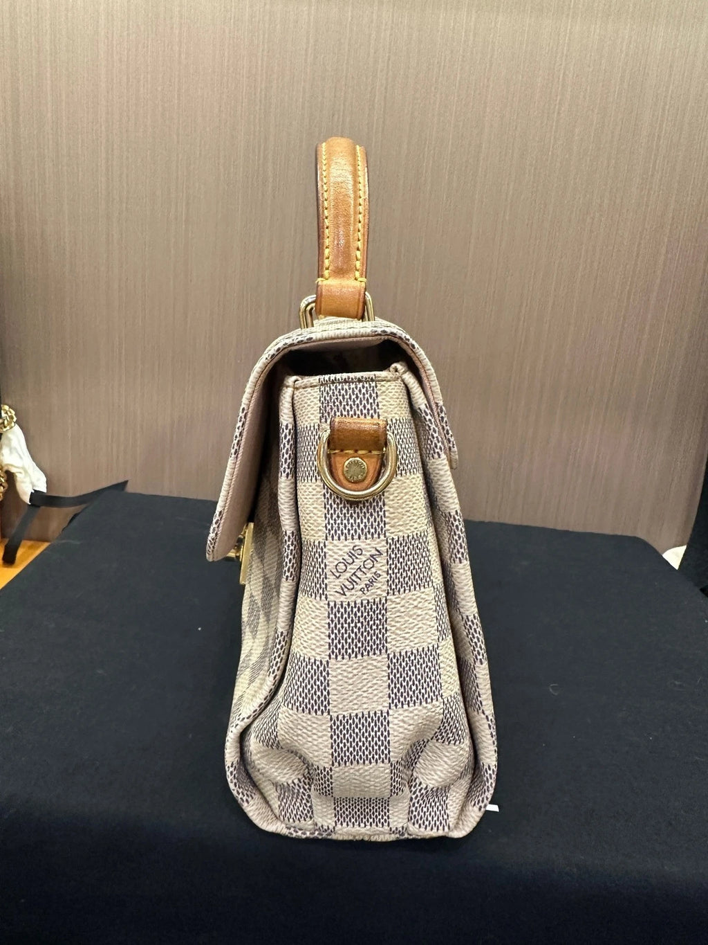 Louis Vuitton Croisette Canvas Damier White Crossbody Excellent