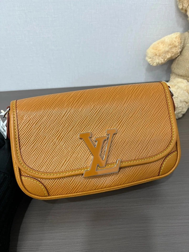 Louis Vuitton Buci Epi Leather Shoulder Bag