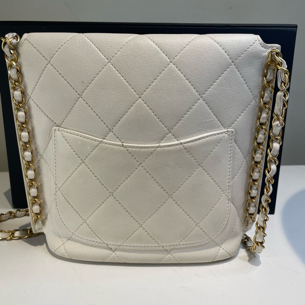 Chanel Diamond Chain Hobo Bag Calfskin Shoulder Bag White Gold Women Classic