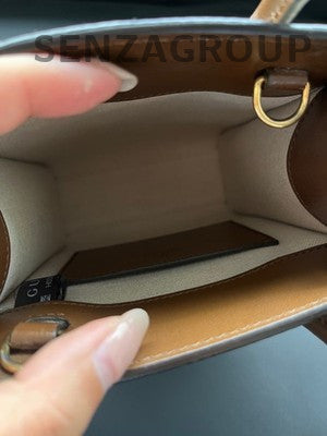 Gucci GG Supreme Tote Bag Brown Gold Hardware Classic Women's Handbag
