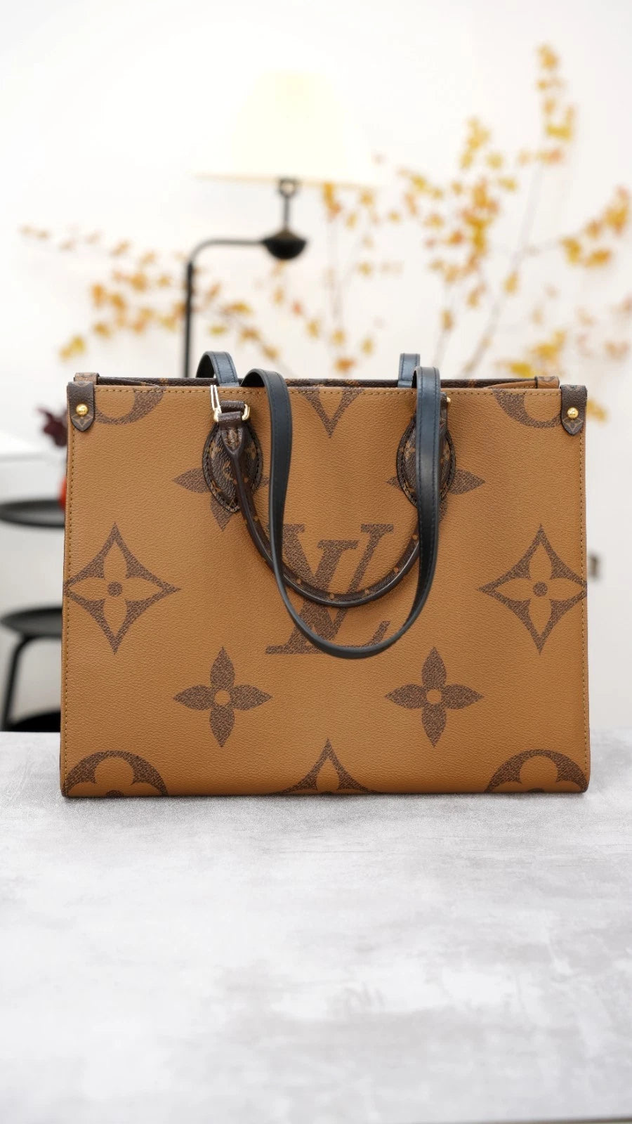 Louis Vuitton OnTheGo MM M45321 Monogram Brown Tote Bag Excellent