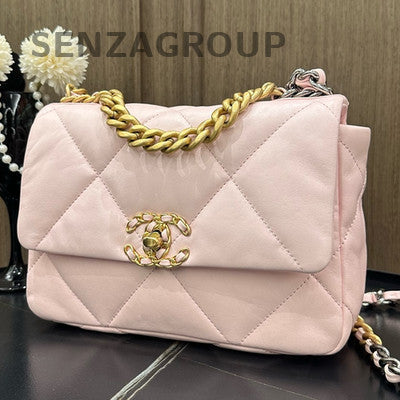 Chanel Quilted Chain Pink Gold Handbag - Classic Fashion Women's Bag