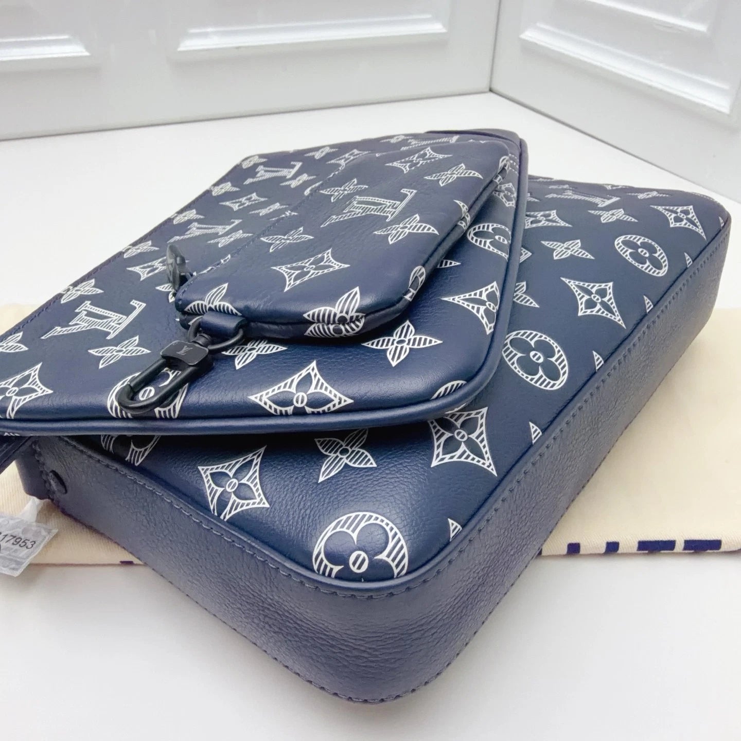 Louis Vuitton Trio Messenger Calfskin Monogram Blue Shoulder Bag Crossbody