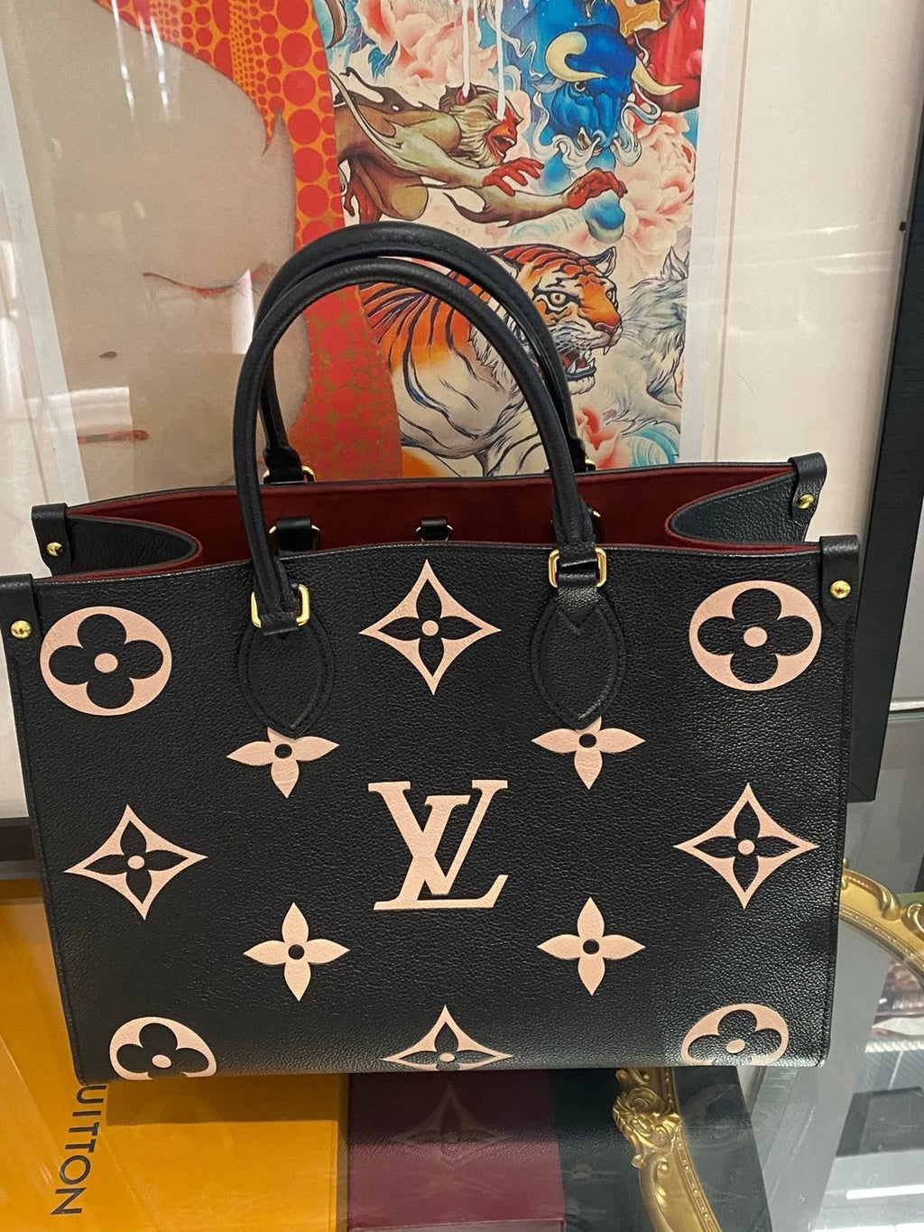 Louis Vuitton Onthego Medium Grained Leather Tote Bag For Women